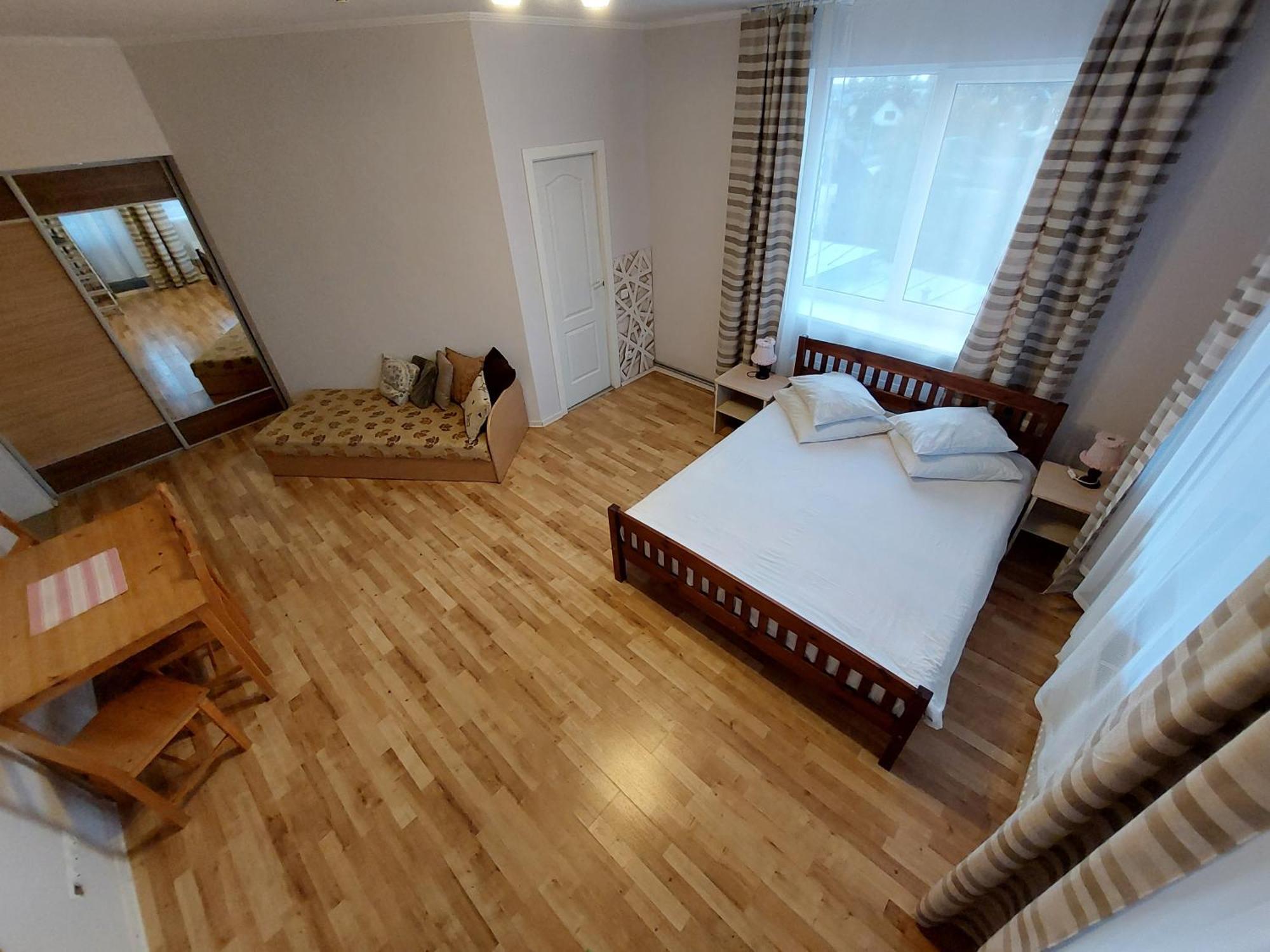 Arsenal Hotel Daugavpils Buitenkant foto